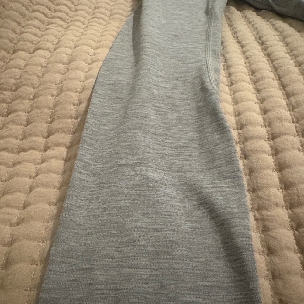 Lululemon Athletica Heathered Gray Leggings - Picture 4 of 7